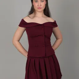iki chic Off-Shoulder Top & Shorts-picture-5