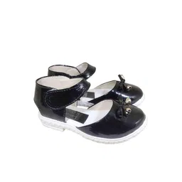NEW LATEST Black Synthetic Sandals-image-57