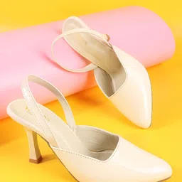 Yesmiss Slim Heeled Pumps-25