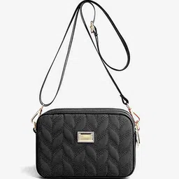 Palay Men Textured Messenger Bag-44