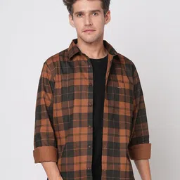 Mast & Harbour Men Relaxed Fit Tartan Checked Spread Collar Casual Shirt-picture-31