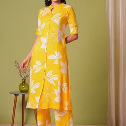 KALINI Women Floral Printed Regular Kurta with Palazzos-picture-52
