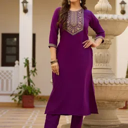 Wedani Floral Embroidered Thread Work Round Neck Straight Kurta With Pyjamas And Dupatta-picture-25