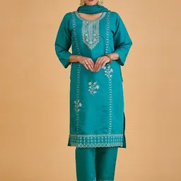 dhartii Women Floral Embroidered Regular Beads and Stones Kurta with Trousers & Dupatta-55