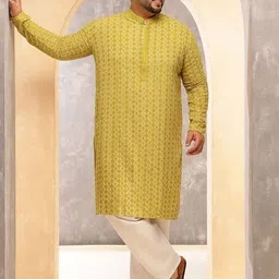 SOJANYA PLUS Floral Embroidered Mandarin Collar Thread Work Pure Cotton Kurta With Pyjama-image-99