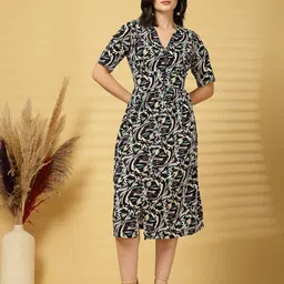 Vastraa Fusion Printed Fit & Flare Midi Dress-image-9