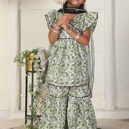 Cutiekins Girls Floral Printed Regular Gotta Patti Kurta with Sharara & Dupatta-picture-9