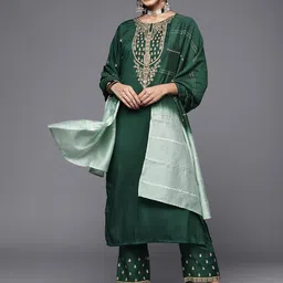 Varanga Floral Yoke Design Sequinned Kurta With Trousers & Dupatta-26
