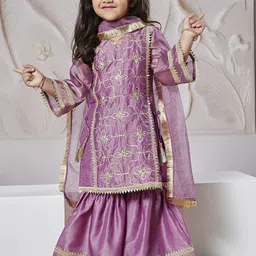 VASTRAMAY Girls Floral Embroidered Regular Sequinned Tissue Kurta & Sharara With Dupatta-image-59