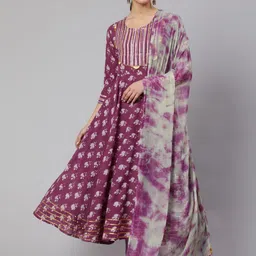 GLAM ROOTS Women Floral Printed Empire Gotta Patti Pure Cotton Kurta with Trousers & With Dupatta-image-59