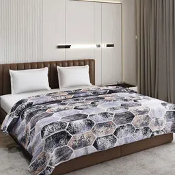 Monte Carlo Grey & Black Geometric AC Room 300 GSM Double Bed Blanket-image-19