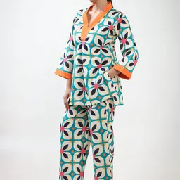 BUTA BUTI Printed V-Neck Top With Trousers Co-Ords-image-12