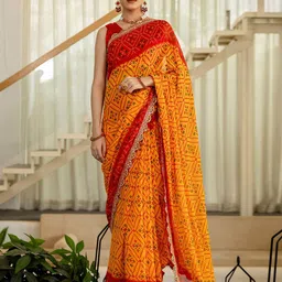 Satrani Bandhani Printed Sequinned Saree With Unstiched Blouse Piece-picture-11