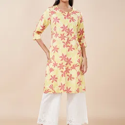 RANGMANCH BY PANTALOONS Women Floral Printed Flared Sleeves Thread Work Kurta-image-51