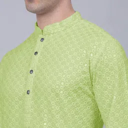 KUNDALI KAKSHAY Men Embroidered Regular Sequinned Kurta with Pyjamas image 2