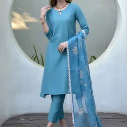 DIVASTRI Women Solid Cotton Kurta with Trousers & Dupatta-picture-5