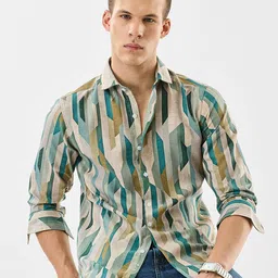 Snitch Abstract Printed Slim Fit Casual Shirt-image-50