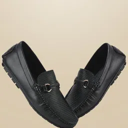 Woodland Men Textured Formal Loafers-image-27