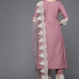 DIVASTRI Women Solid Kurta with Trouser & Dupatta image 2
