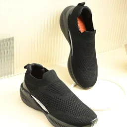 OFF LIMITS ARCHANGEL Men Mesh Walking Non-Marking Shoes-3