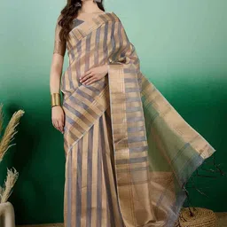 DIVASTRI Woven Design Saree With Blouse-image-65