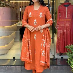 KC Fashion Women Orange Kurta Sets-image-38