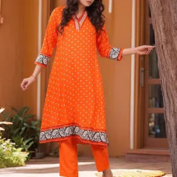 GoSriKi Bandhani Printed V-Neck A-Line Kurta & Trousers-picture-36