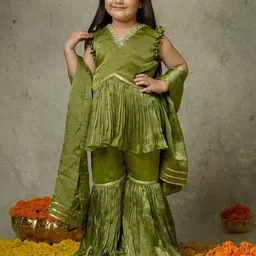Vivedkids Girls Regular Gotta Patti Kurta with Sharara & With Dupatta-image-5