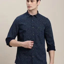 Turtle Men Relaxed Slim Fit Floral Opaque Printed Casual Shirt-image-83