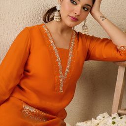 Indo Era Embroidered Tunic With Trousers Co-Ords-picture-27