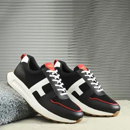 The Roadster Lifestyle Co Men Colourblocked Sneakers-image-98