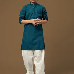 Here&Now X Sanwara Boys Embroidered Regular Chikankari Kurta with Pyjamas-image-57
