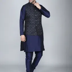 Ethluxis Men Regular Dupion Silk Kurta with Churidar image 3