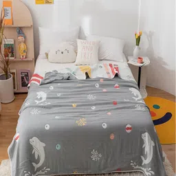 JC HOME Grey & White Cartoon Characters AC Room 400 GSM Double Bed Quilt-image-24