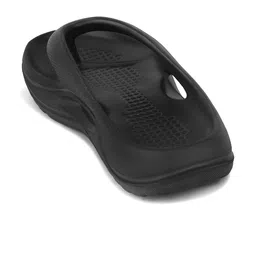 PENNEN Men Self Design Thong Flip-Flops image 3