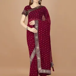 DIVASTRI Bandhej Printed Saree With Traditional Border-picture-10