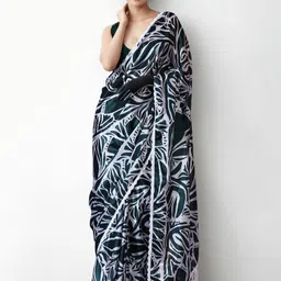 DIVASTRI Geometric Printed Saree-picture-36