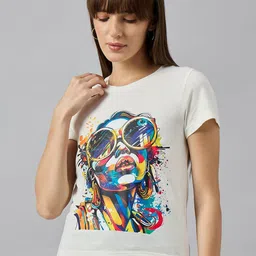 98 Degree North Graphic Printed Round Neck Drop-Shoulder Sleeves Cotton T-shirt-image-91