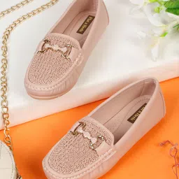 Flat n Heels Women Woven Design Loafers-10