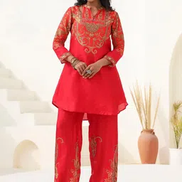 NILIMA CREATIONS Floral Printed Stones & Beads Work Mandarin Collar Tunic With Trousers-picture-20