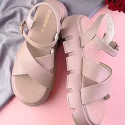 The Roadster Lifestyle Co Women Open Toe Flatform Heel Sandals-12