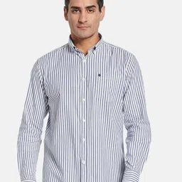 METTLE Men Multi Stripes Opaque Striped Casual Shirt-image-18