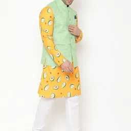 Hangup Men Yellow Printed Kurta with Pyjamas & With Nehru Jacket image 2