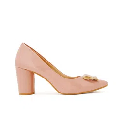 ELLE Peach-Coloured Block Pumps with Buckles image 2