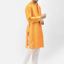 SG LEMAN Floral Self Design Regular Kurta With Pyjama image 4