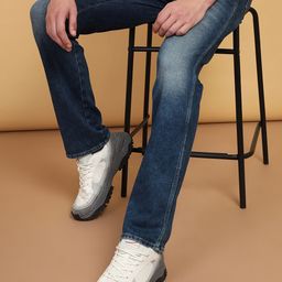 Wrangler Men Millard Straight Fit Wrambler Utility Pocket Heavy Fade Stretchable Jeans-image-31