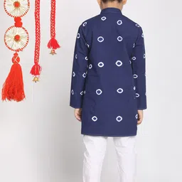 VASTRAMAY Boys Navy Blue Printed Regular Kurta with Pyjamas image 3