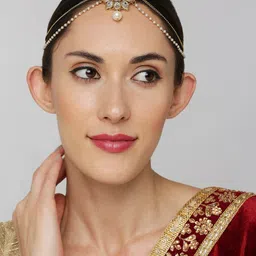 OOMPH Gold-Tone Kundan and Pearls Traditional Matha Patti-image-30