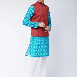 VASTRAMAY Men Abstract Printed Kurta with Pyjamas & Nehru Jacket image 3