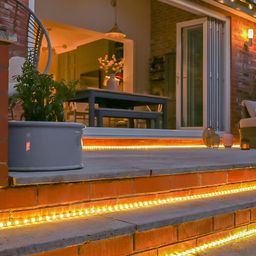 ENORMITY Yellow Bulb Shape String Lights image 2
